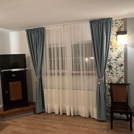 Pensiunea Casa Alba Ghimbav Εξωτερικό φωτογραφία
