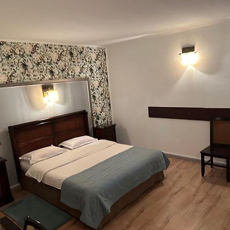 Pensiunea Casa Alba Ghimbav Εξωτερικό φωτογραφία