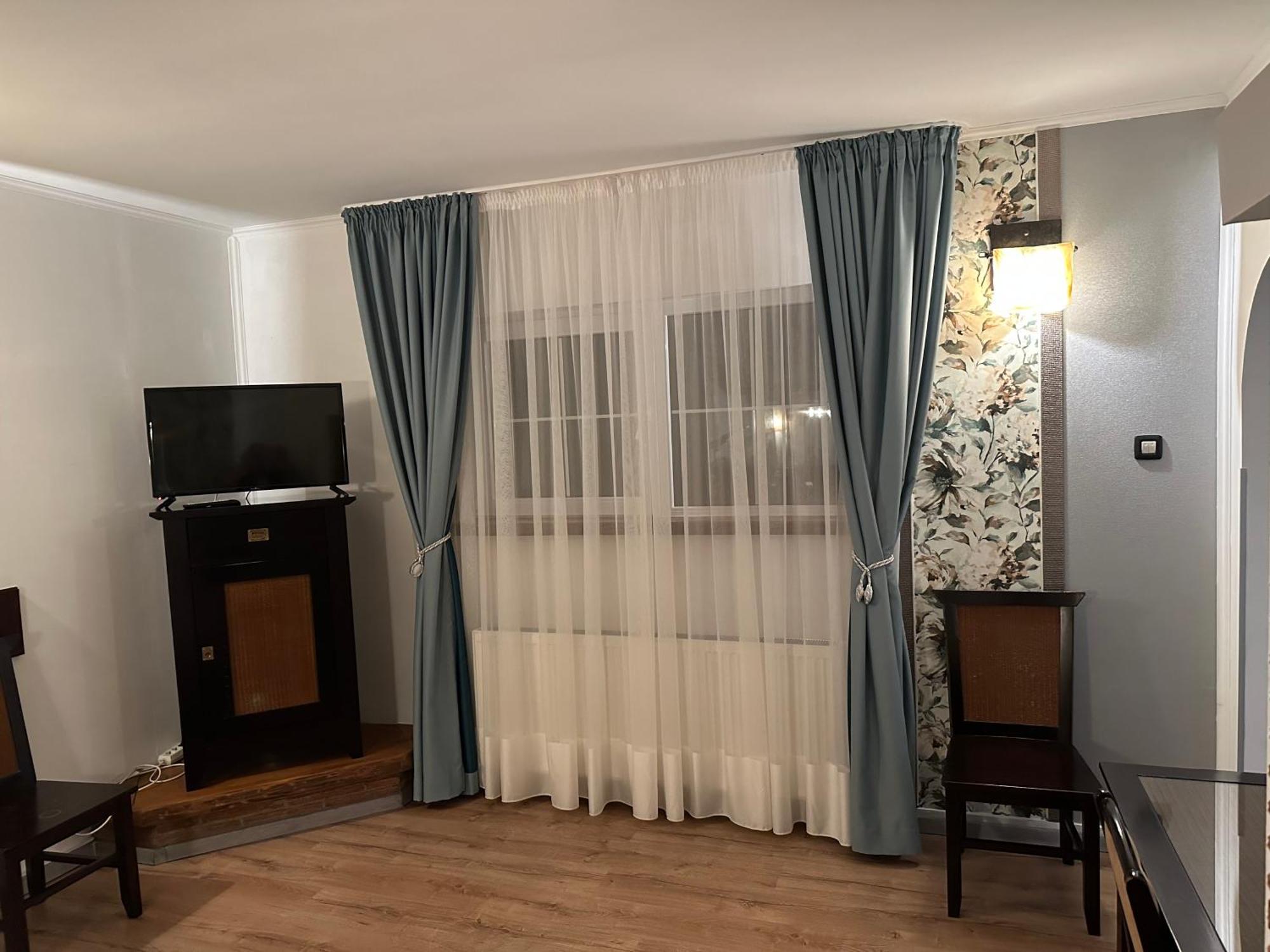 Pensiunea Casa Alba Ghimbav Εξωτερικό φωτογραφία